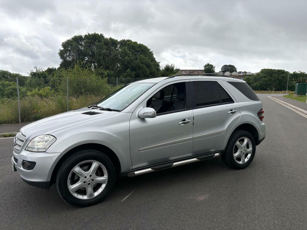 Mercedes-Benz M Class 2.7 Ml270 Cdi 163 Bhp Silver #9