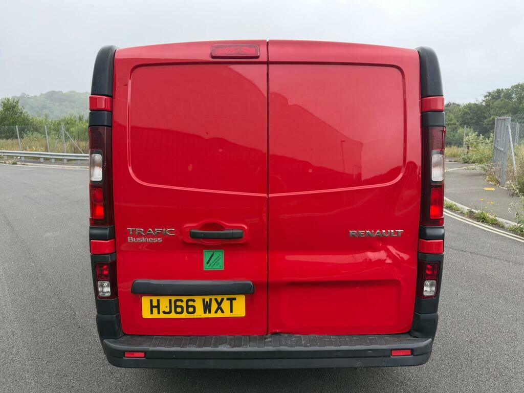 Renault Trafic 1.6 Dci 27 Business Swb Standard Roof Euro 6 Red #3