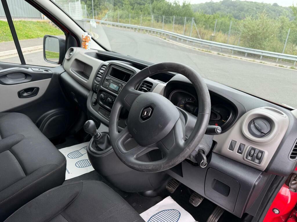 Renault Trafic Sl27 Business Dci Swb Van Low Miles Grey #13