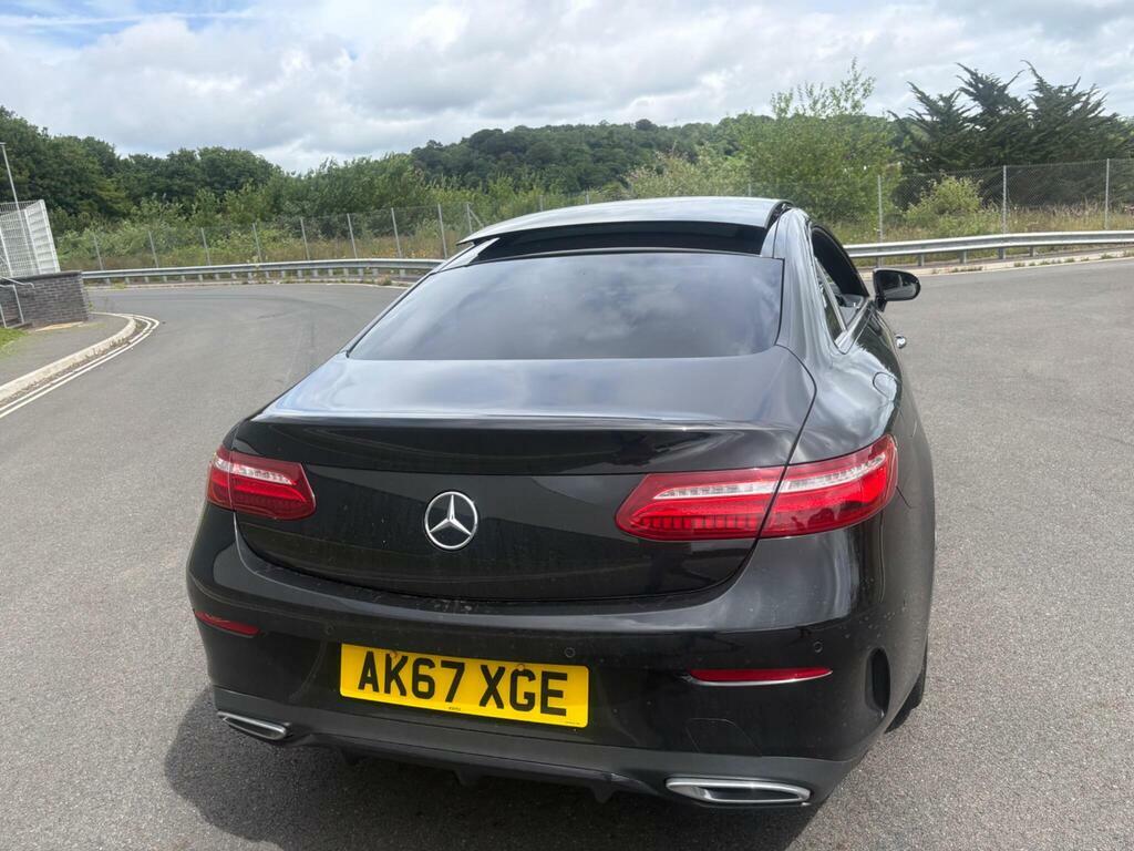 Mercedes-Benz E Class White #60