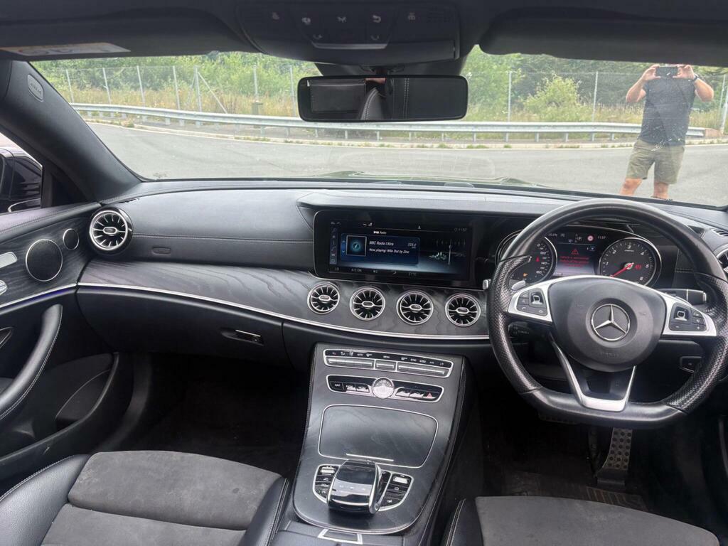 Mercedes-Benz E Class White #24