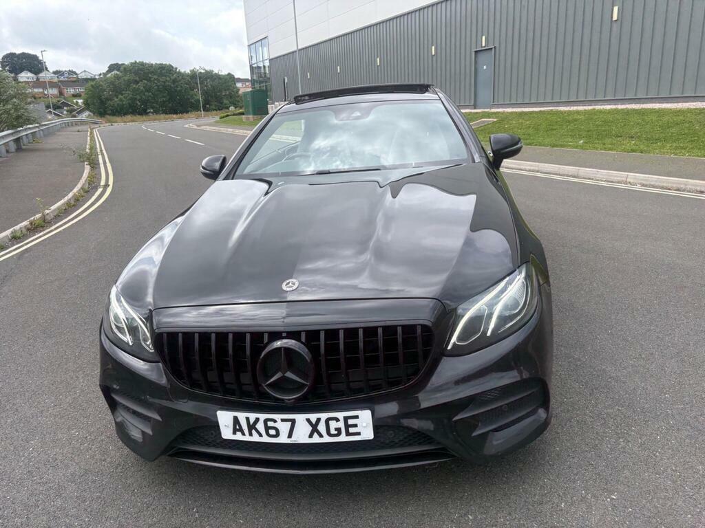 Mercedes-Benz E Class White #20