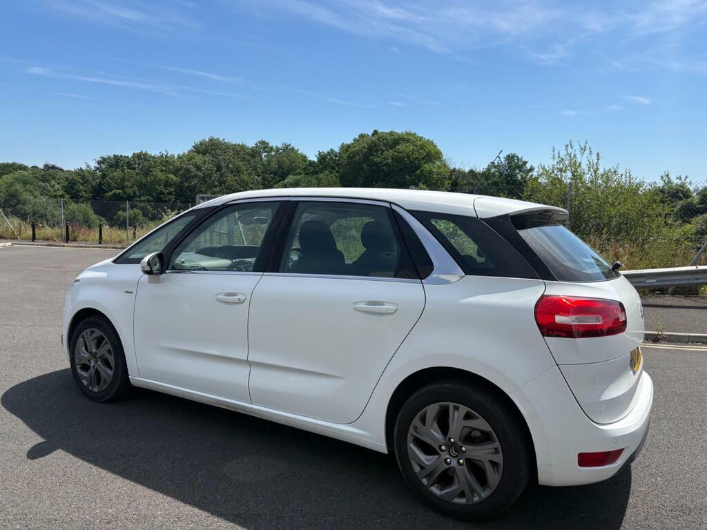 Citroen C4 Picasso 1.6L Selection Black #37