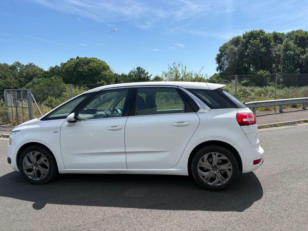 Citroen C4 Picasso 1.6L Selection Black #38