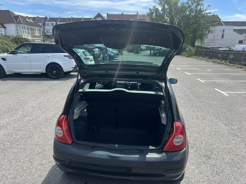 Renault Clio 1.1 Expression 16V White #18
