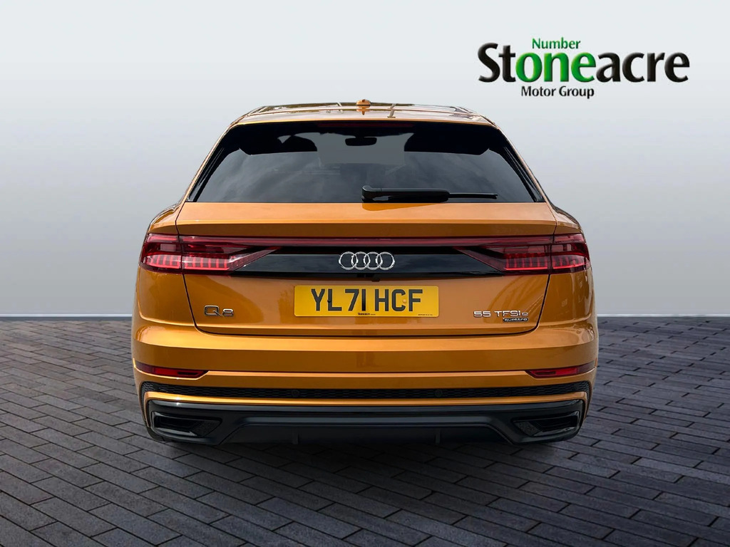 Audi Q8 e tron 3.0 Tfsie V6 55 Black Edition Tiptronic Quattro Eu Orange #6