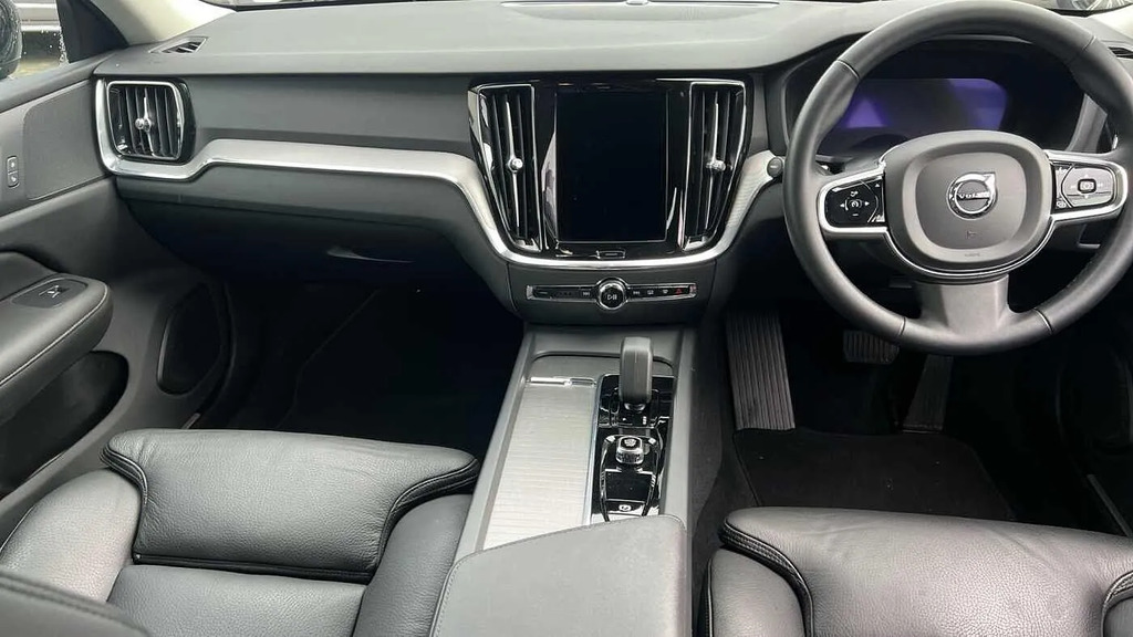 Volvo S60 2.0 B5p Plus Dark YF73MYZ #5
