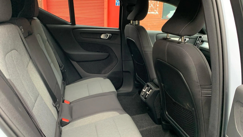 Volvo XC40 Core B3 163 Hp NL75VFE  #6