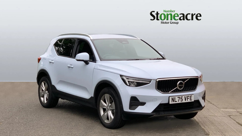 Volvo XC40 Core B3 163 Hp 