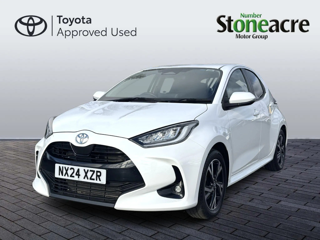 Toyota Yaris 1.5 Hybrid Design NX24XZR #6