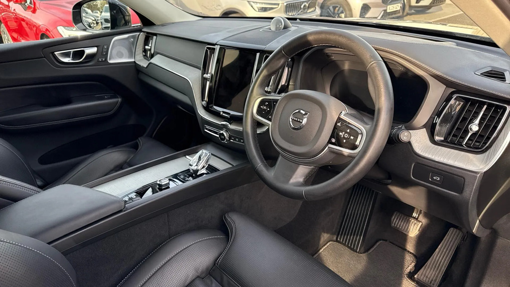 Volvo XC60 2.0 B5 Mhev Ultra Bright Awd Euro 6 Ss RE25ZRA #4