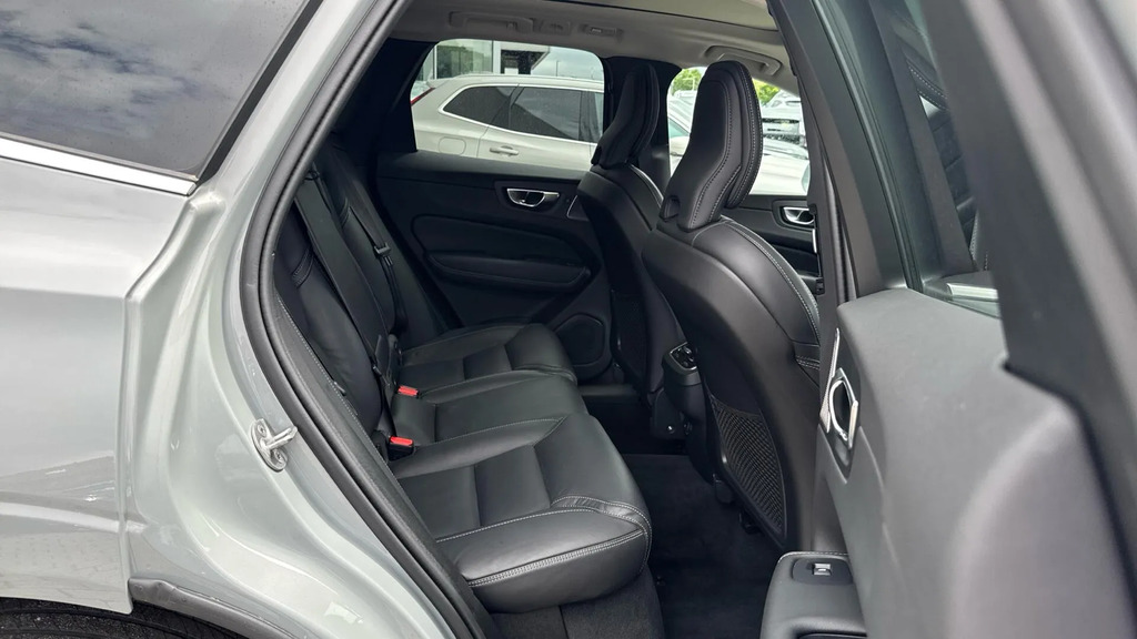 Volvo XC60 2.0 B5 Mhev Ultra Bright Awd Euro 6 Ss RJ25FYY #6