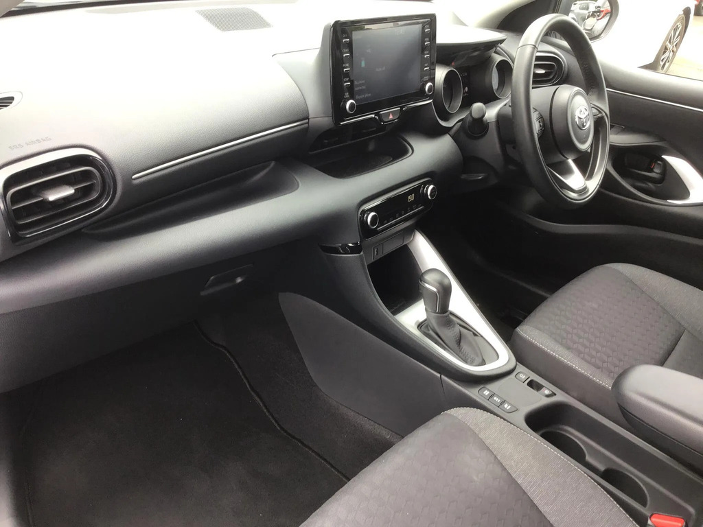 Toyota Yaris 1.5 Hybrid Design NA73XVC #5