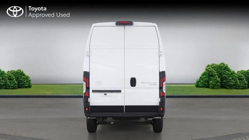 Toyota PROACE 42 110Kwh Icon Long Panel Van L3 H3 #4