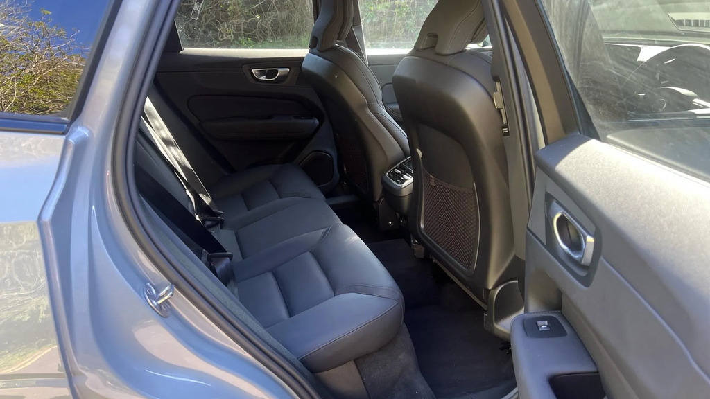 Volvo XC60 2.0 B5 Mhev Plus Awd Euro 6 Ss RJ25YJU #6