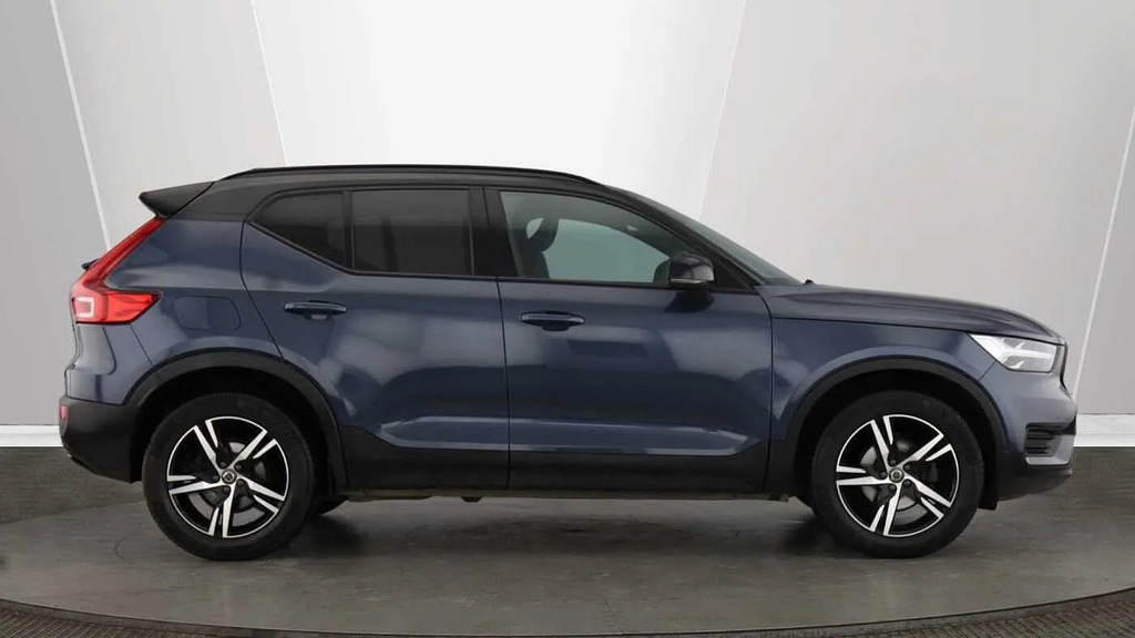 Volvo XC40 R-design T3 163 Hp NL22SWF  #2