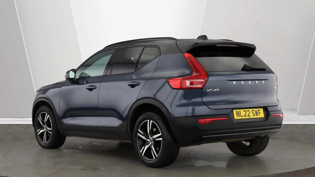Volvo XC40 R-design T3 163 Hp NL22SWF  #3