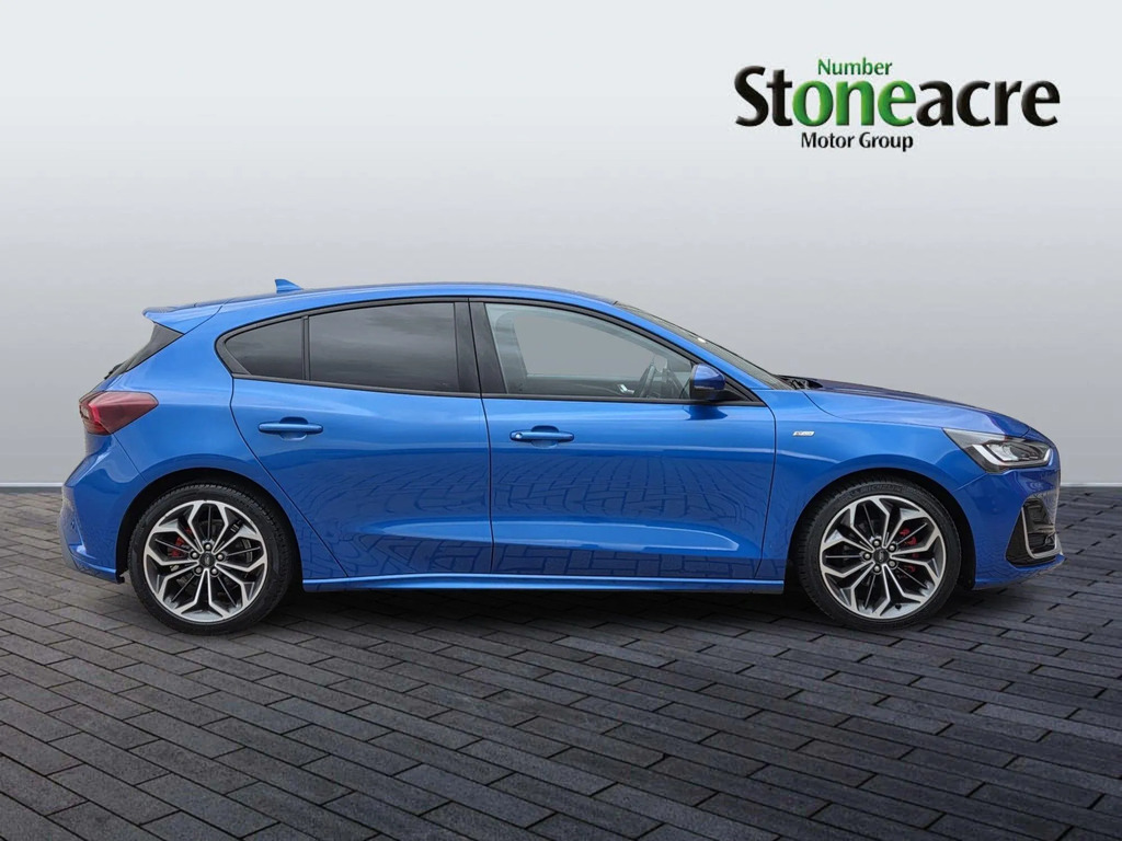 Ford Focus 1.0T Ecoboost St-line Vignale Euro 6 Ss SH22RZX #2
