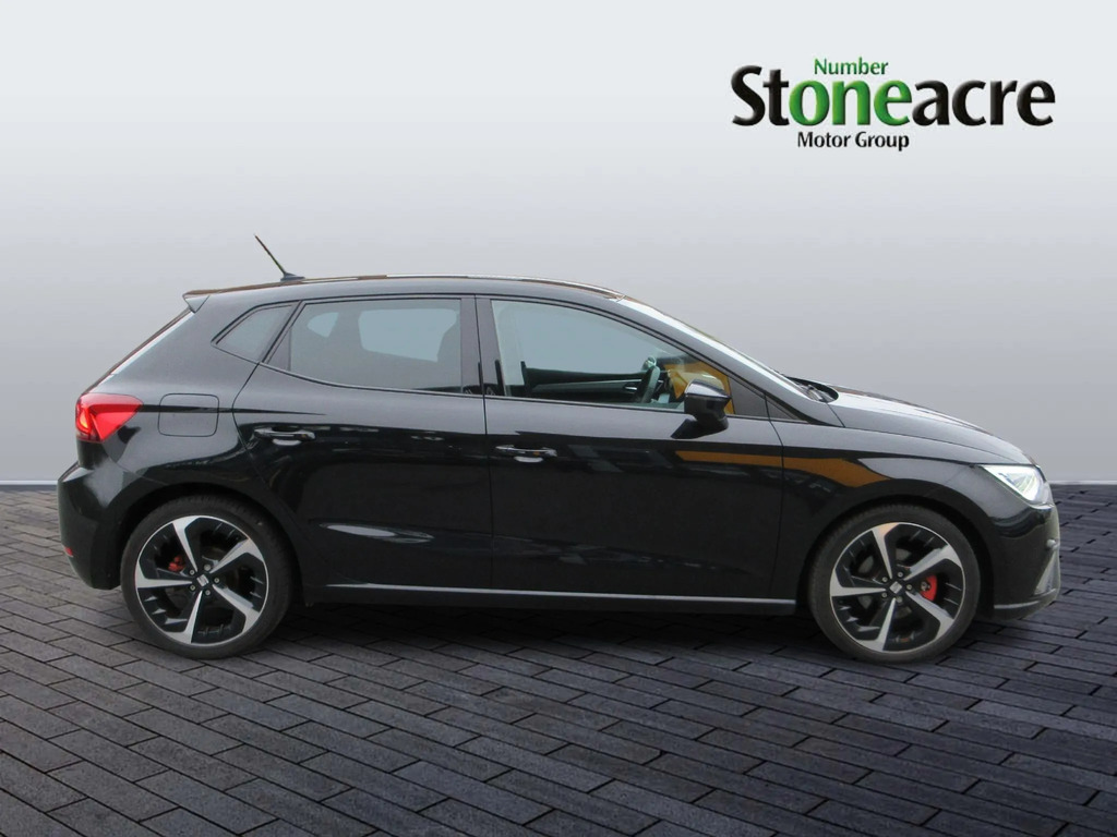 Seat Ibiza 1.0 Tsi Fr Sport Hatchback YY72MVK #2