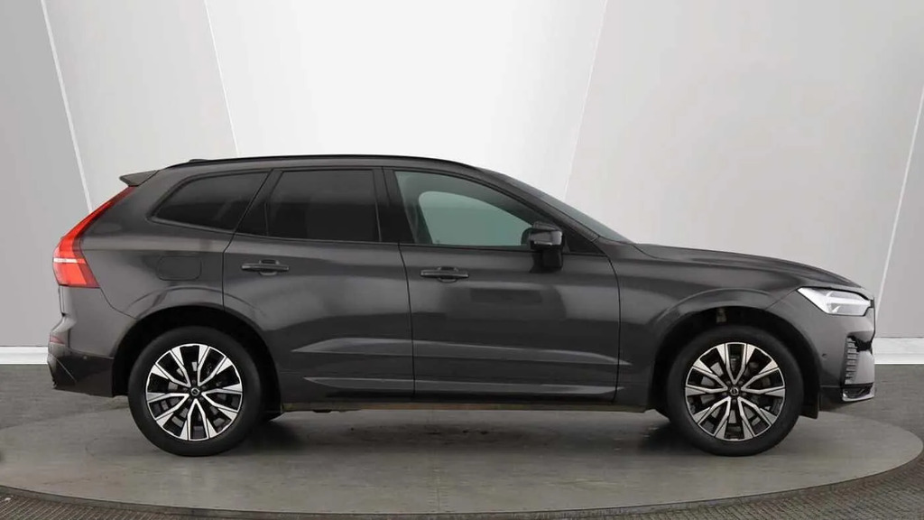 Volvo XC60 Plus Dark B5 250 Hp LK23SSO #2