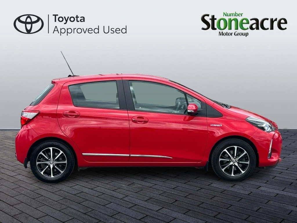 Toyota Yaris 1.5 Vvt-h Icon Tech Hatchback FV19VZZ  #2