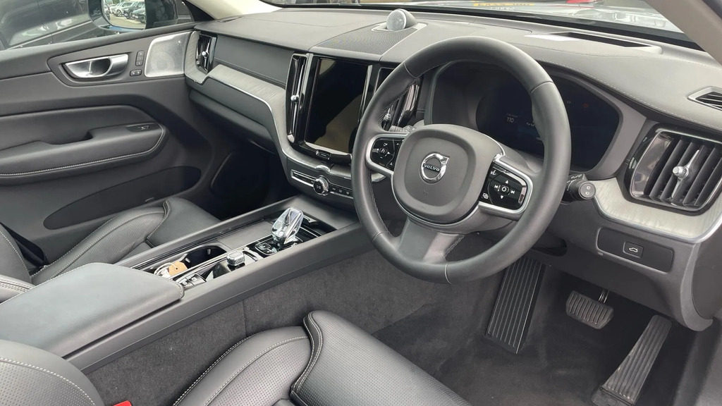 Volvo XC60 2.0 B5 Mhev Ultra Dark Awd Euro 6 Ss RJ25EZH  #4