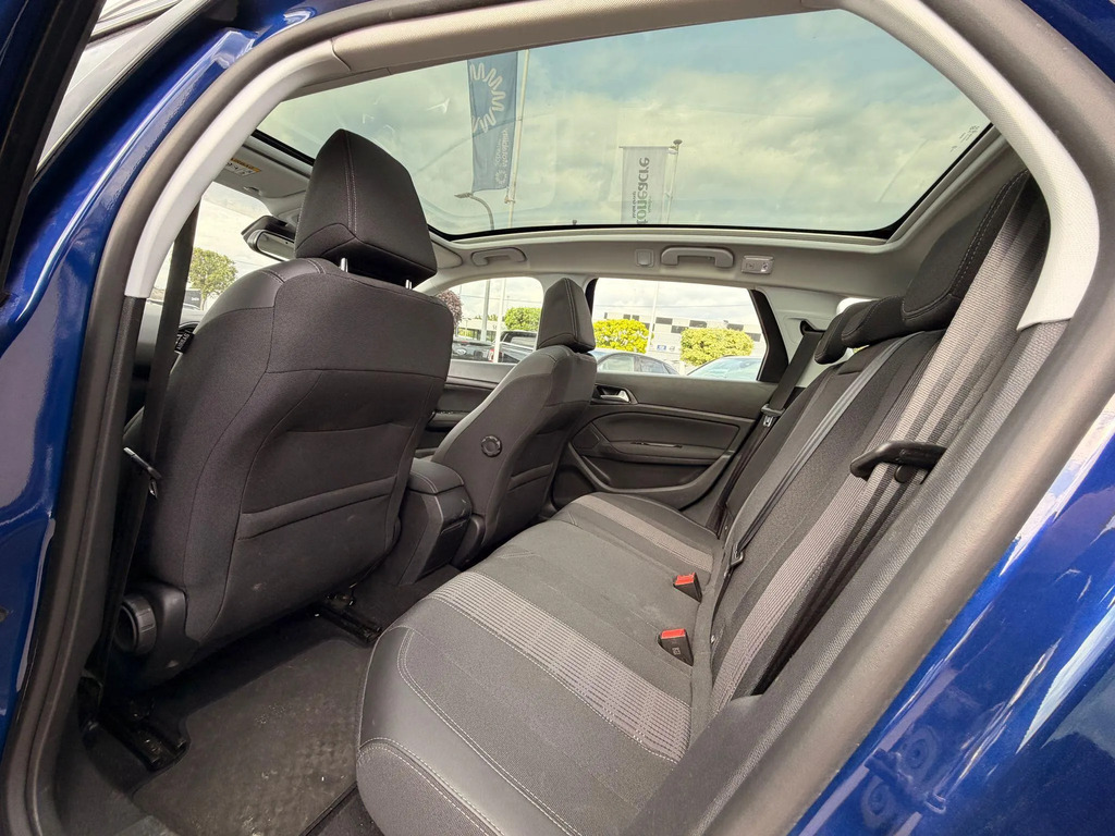 Peugeot 308 SW 1.2L Allure Blue #25