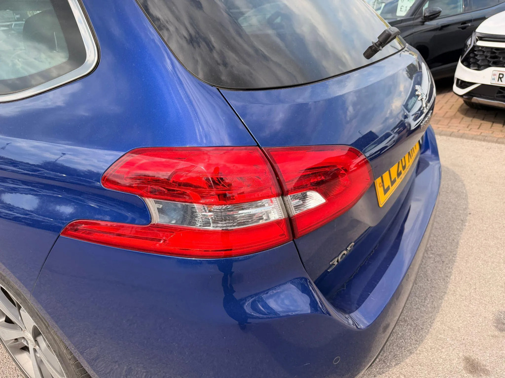 Peugeot 308 SW 1.2L Allure Blue #16