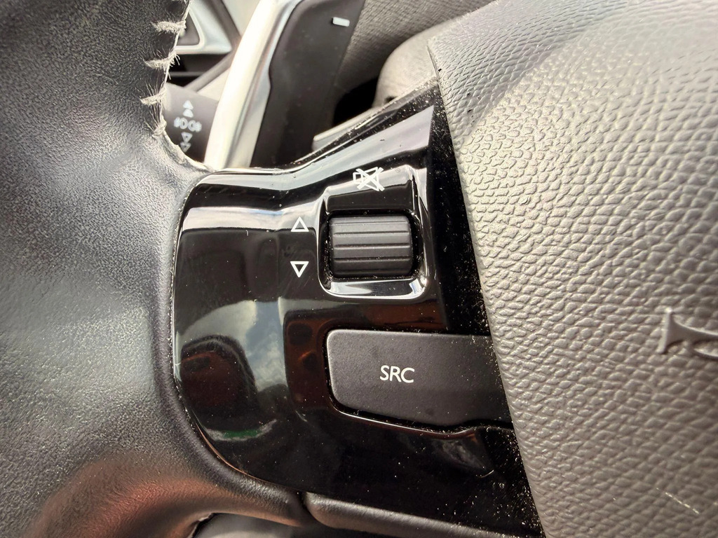 Peugeot 308 SW 1.2L Allure Blue #35
