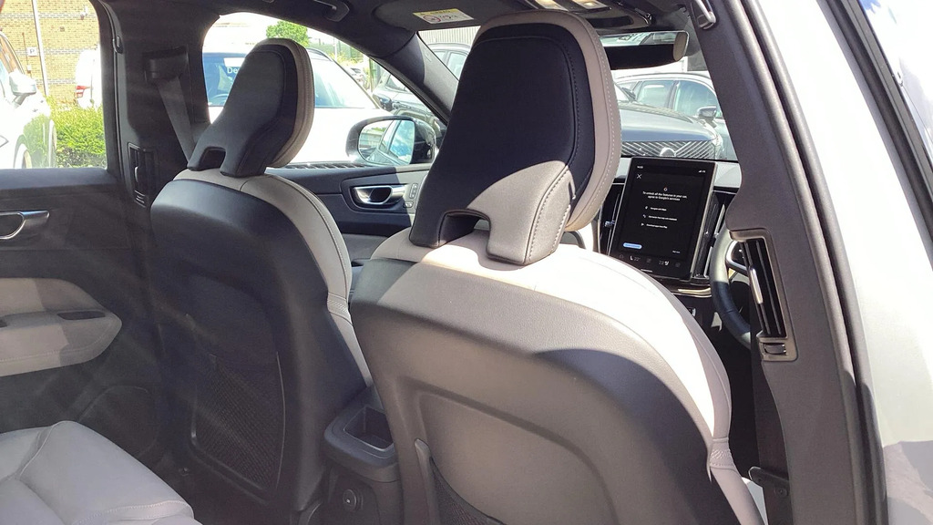 Volvo XC60 2.0 T6 18.8Kwh Plus Awd Euro 6 Ss ND26FGF  #6