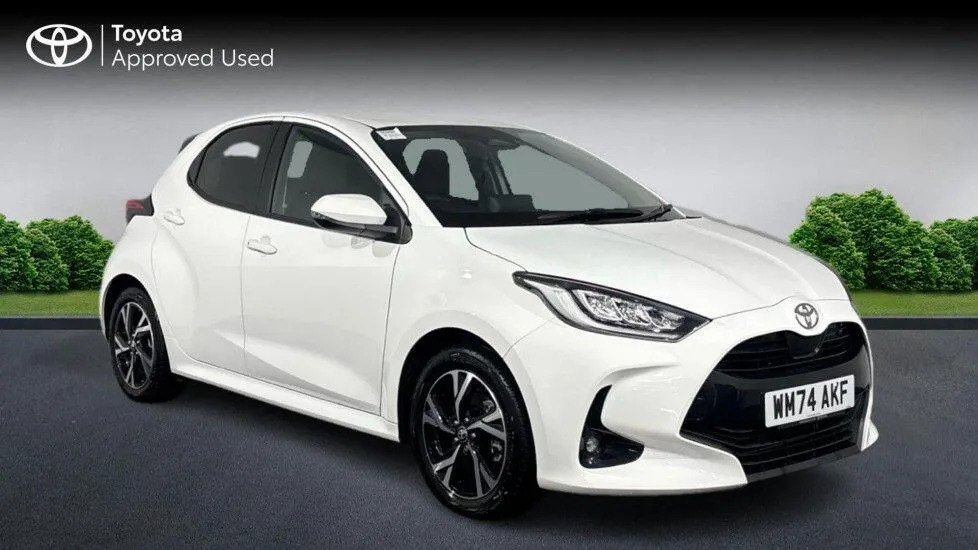 Toyota Yaris 1.5 Hybrid Design 