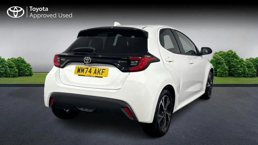 Toyota Yaris 1.5 Hybrid Design WM74AKF  #3