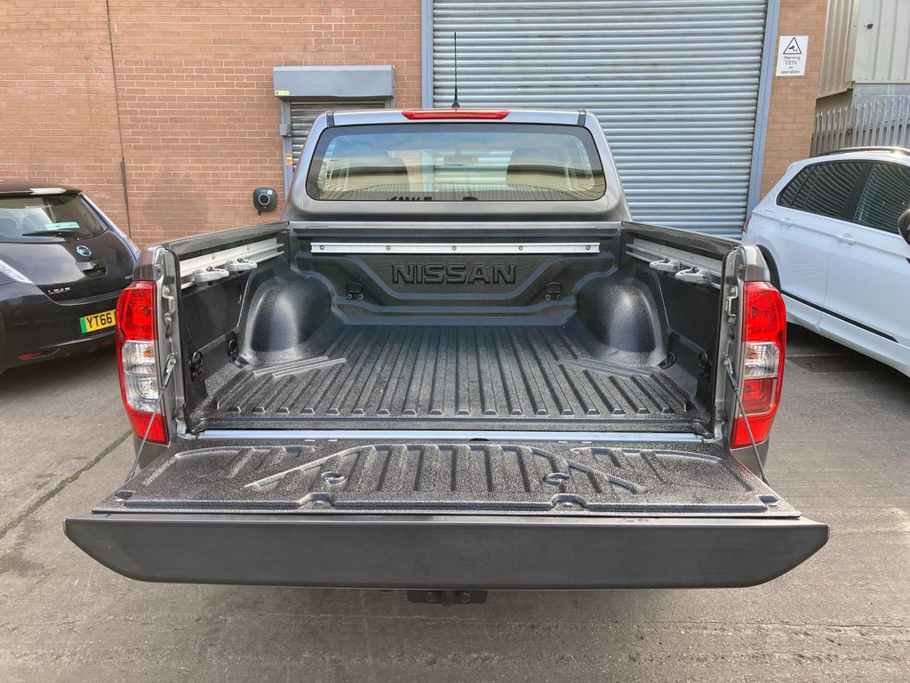 Nissan Navara Dci Acenta Pickup Double Grey #24