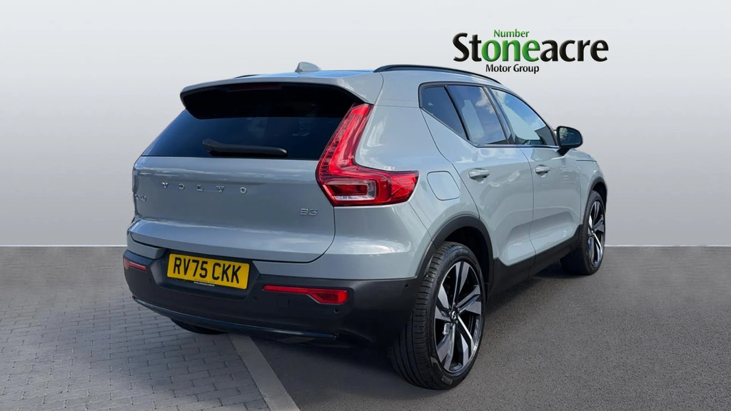 Volvo XC40 2.0 B3 Mhev Ultra Dark Dct Euro 6 Ss RV75CKK  #2