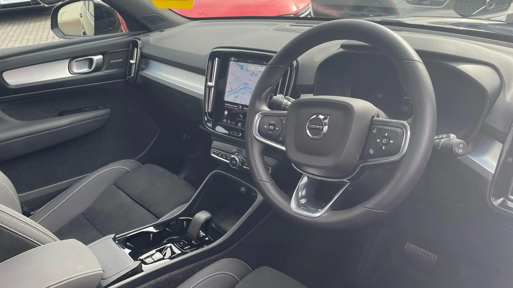 Volvo XC40 2.0 B4 Mhev Ultra Black Edition Dct Euro 6 S OW75TYY #4