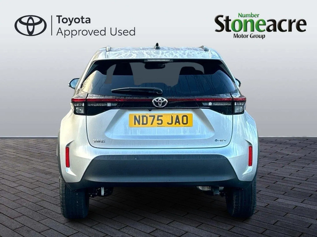 Toyota Yaris Cross 1.5 Hybrid Design ND75JAO #4