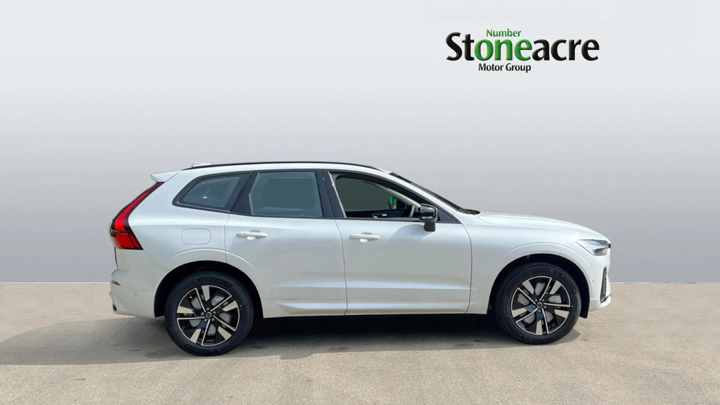 Volvo XC60 2.0 B5 Mhev Plus Awd Euro 6 Ss  #3