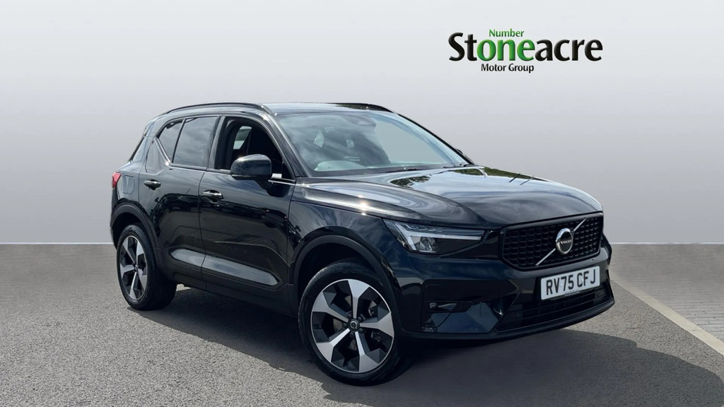 Volvo XC40 2.0 B4p Plus Dark 