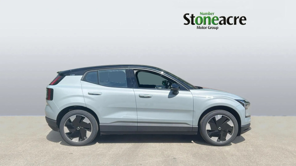 Volvo EX30 200Kw Sm Extended Range Plus 69Kwh  #4