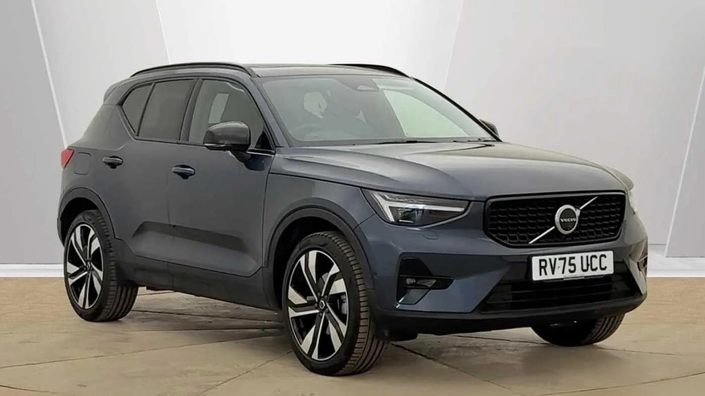Volvo XC40 2.0 B3 Mhev Ultra Dark Dct Euro 6 Ss 