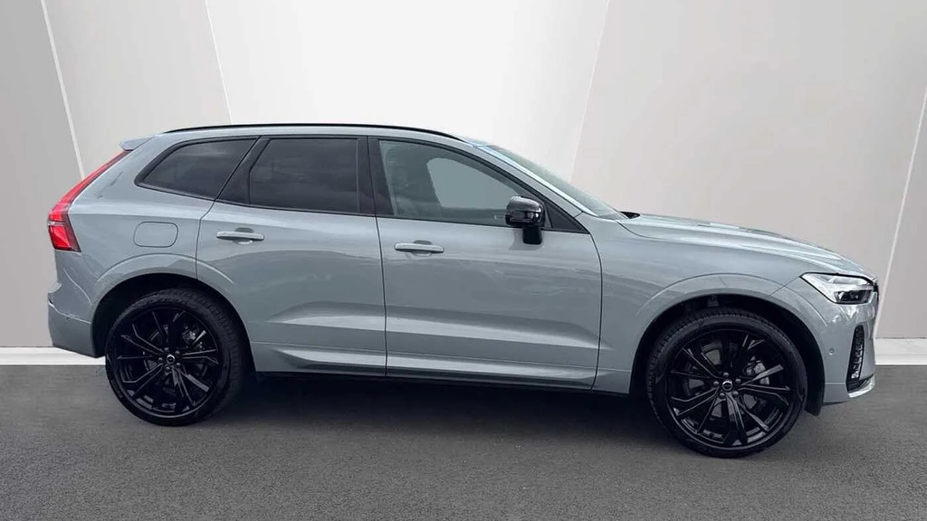 Volvo XC60 2.0 B5 Mhev Plus Black Edition Awd Euro 6 S BK26WNS #3