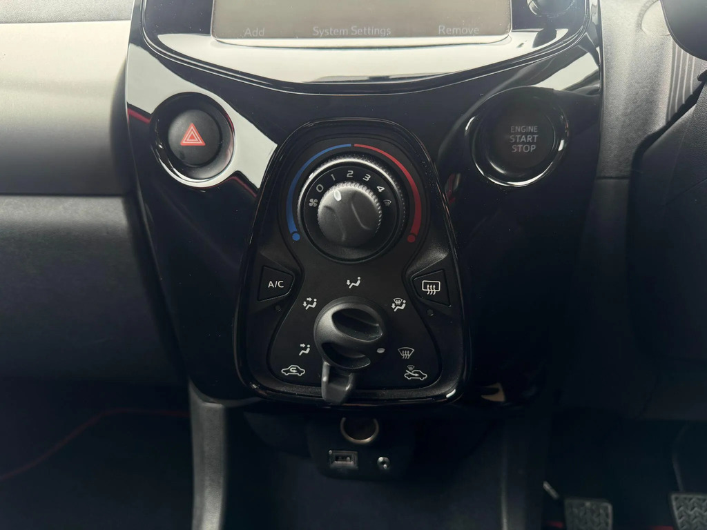 Peugeot 108 Active Blue #25