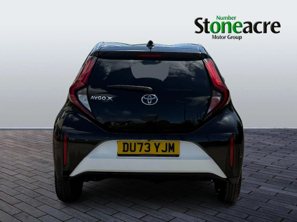 Toyota Aygo X 1.0 Vvt-i Edge DU73YJM  #4