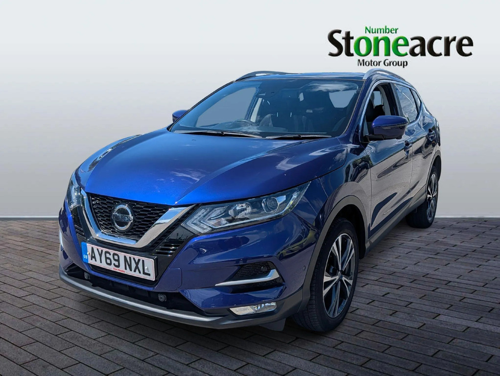 Nissan Qashqai 1.3 Dig-t N-connecta AY69NXL #3