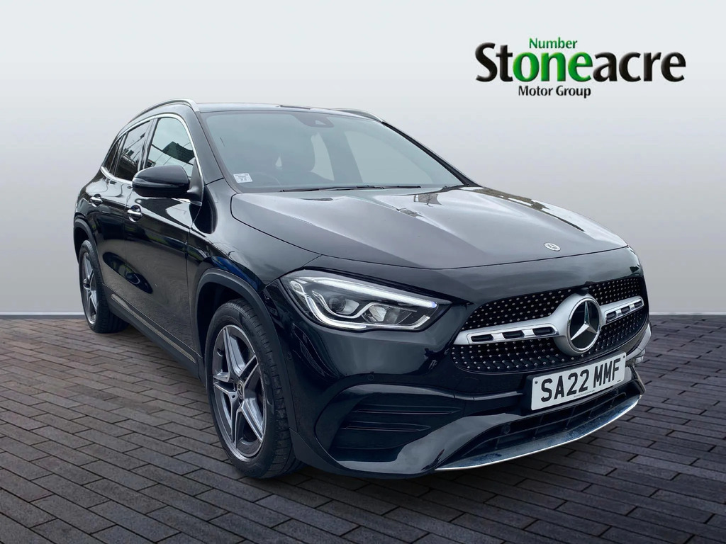 Mercedes-Benz GLA Class Gla 200 Amg Line Premium