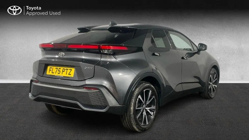 Toyota C-Hr 1.8 Vvt-h Design Cvt Euro 6 Ss FL75PTZ #3