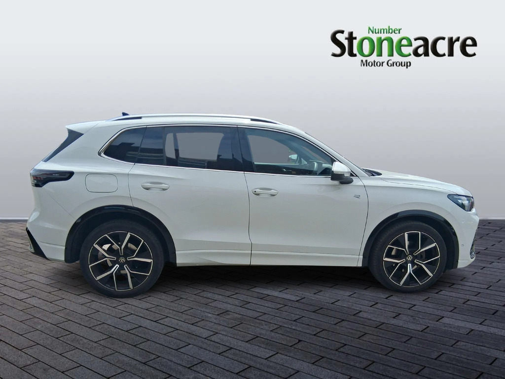 Volkswagen Tiguan 1.5 Etsi Mhev R-line Launch Edition Dsg Euro 6 S PJ24ZNA  #2
