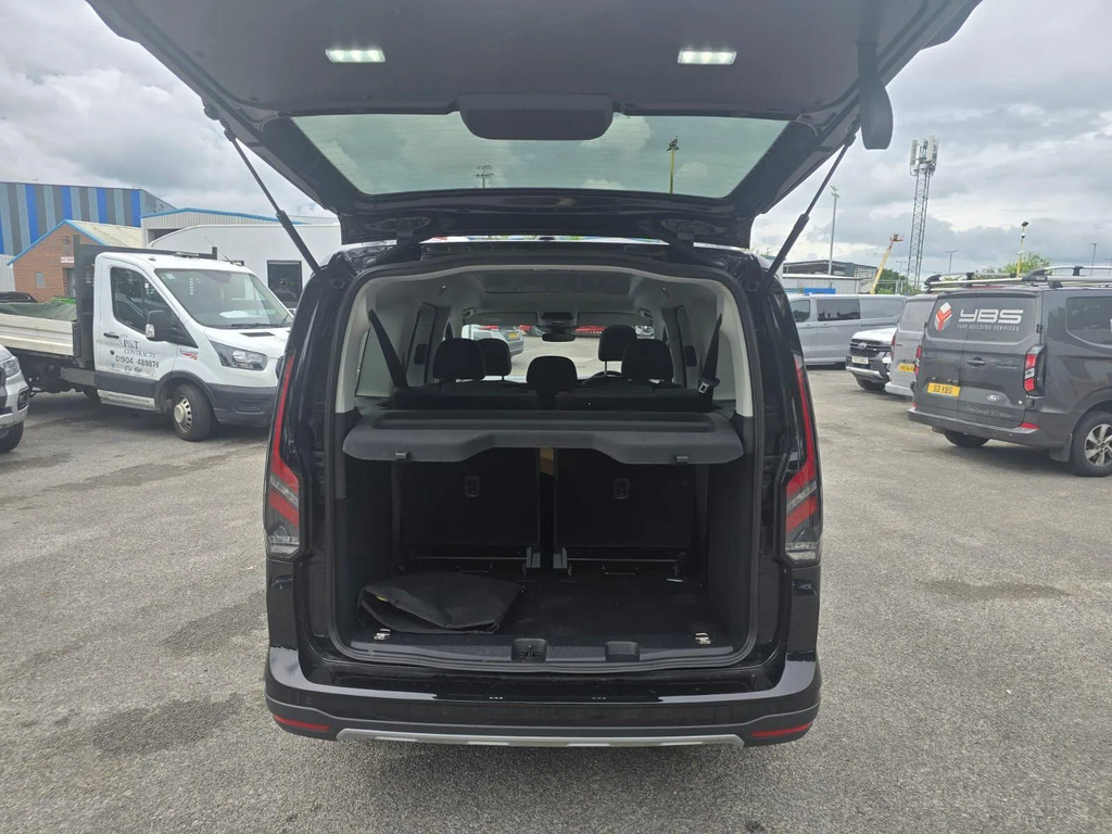 Ford Tourneo Connect Titanium Blue #9