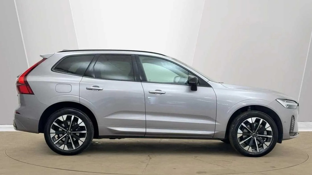 Volvo XC60 2.0 B5 Mhev Ultra Dark Awd Euro 6 Ss RJ25VJU #2