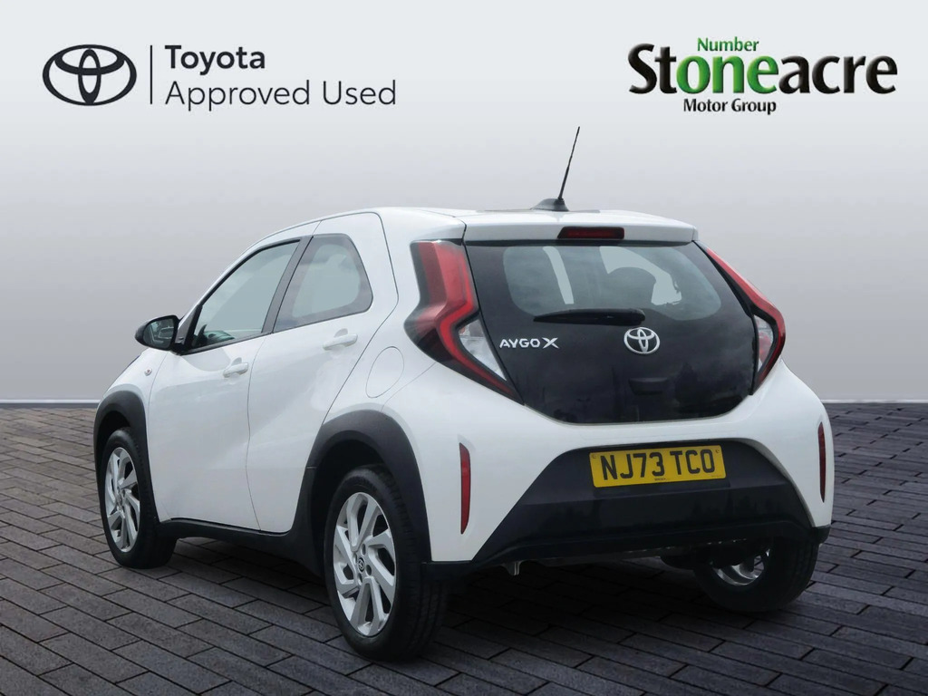 Toyota Aygo X 1.0 Vvt-i Pure NJ73TCO  #4